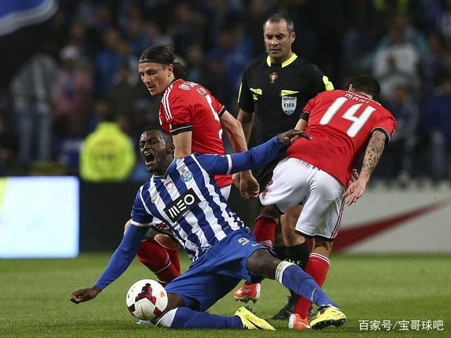 关于转会期波尔图备战葡超，防线松动细节曝光，气氛紧张，医务组通报恢复的信息