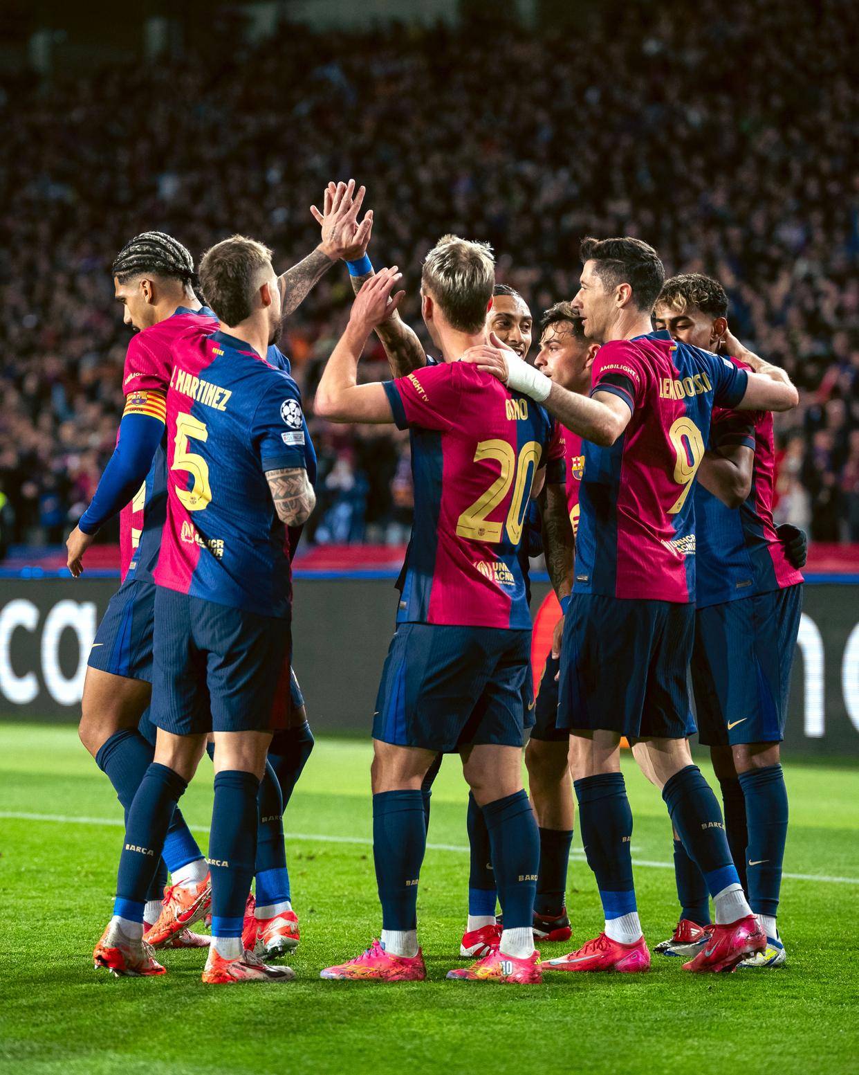 包含欧联倒计时；巴塞罗那转会期强势反弹；细节引发关注；球迷炸锅；球队文化再被提及的词条